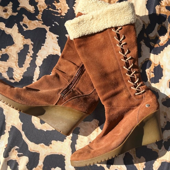 UGG  Brown Suede Wedge Boots with Cream Sherling Lining - Picture 1 of 5